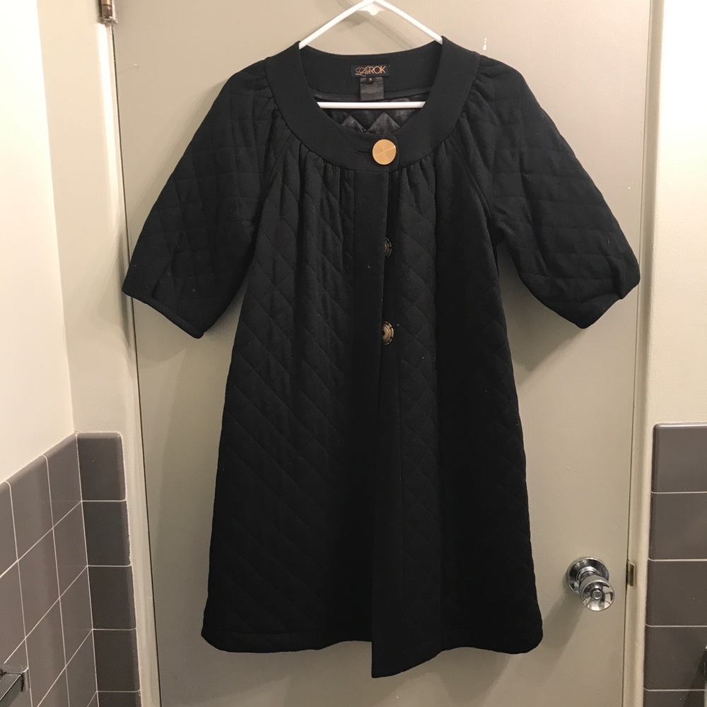 LaRok designer jacket in 3 quarter black quit gold